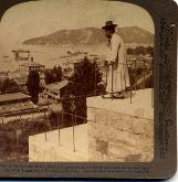 인천항을 바라보는 조선인